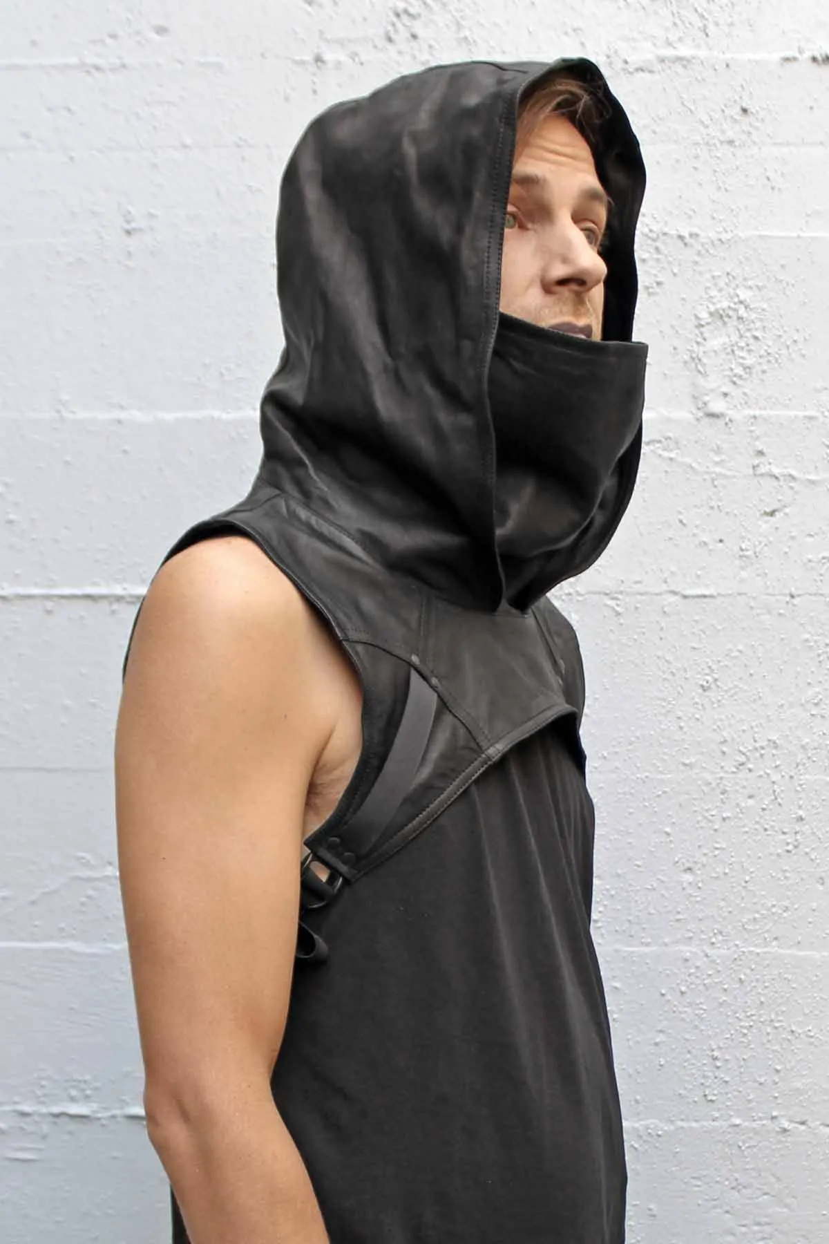 5D x Crisiswear Wasteland Hood - Leather