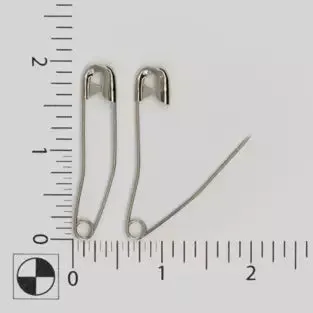 Curved Safety Pins - 2" Size 3 (40 pins)