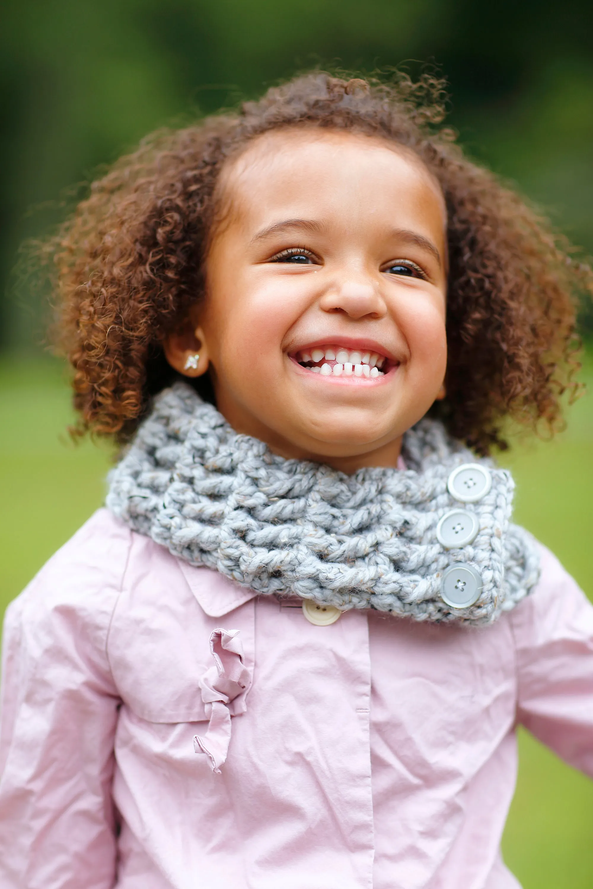 Gray marble button scarf