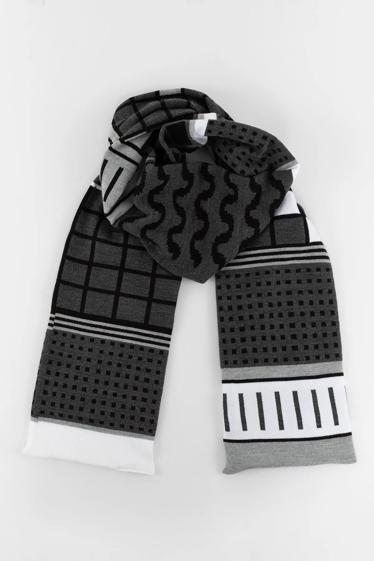 JQSCARF01 - Memphis Scarf