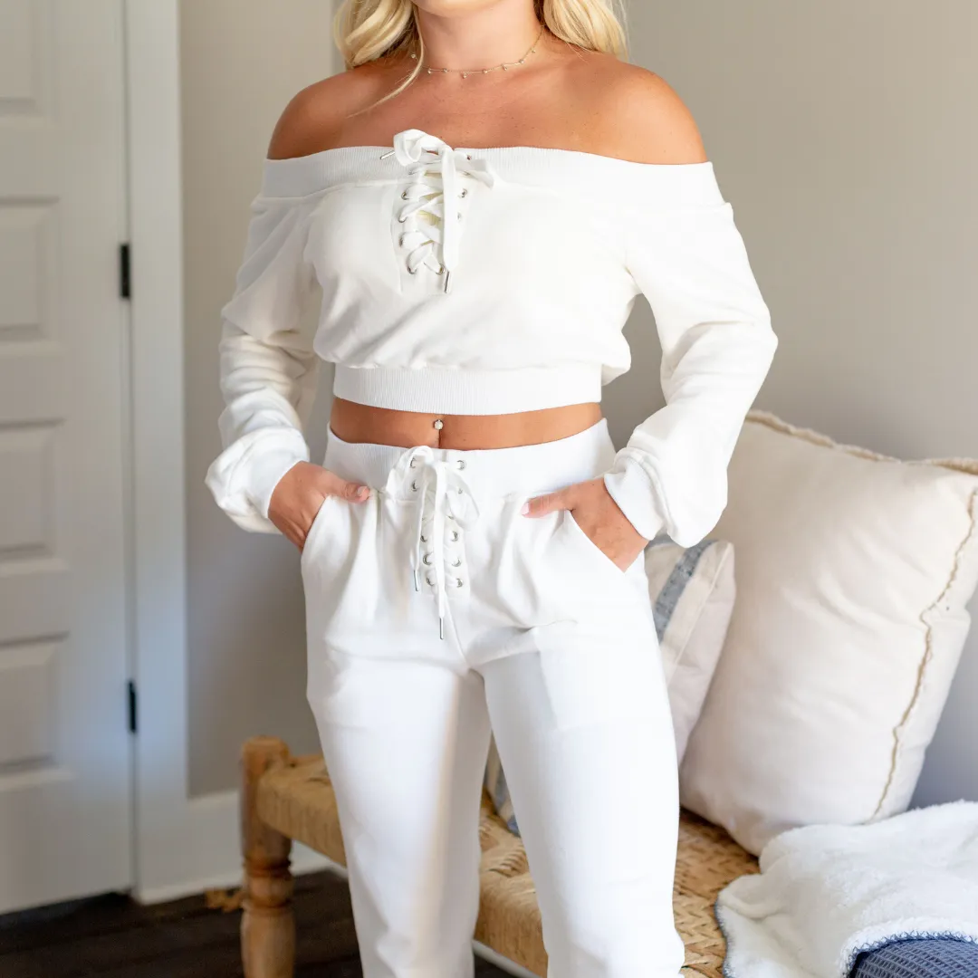 Off Shoulder Jogger Set - White