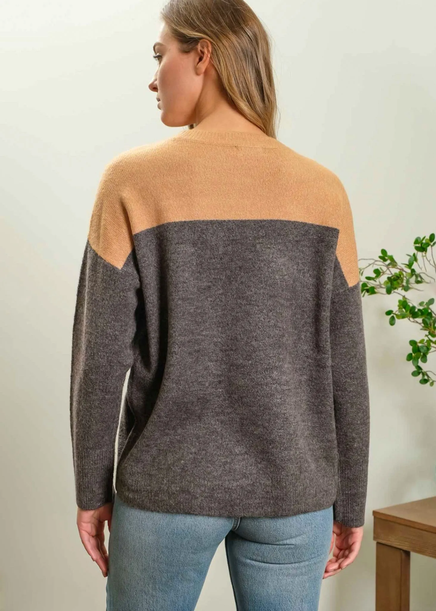 Ridge, Womens Pullover Sweater, 2 Tone Color Block In Beige/Hunter or Tan/Charcoal