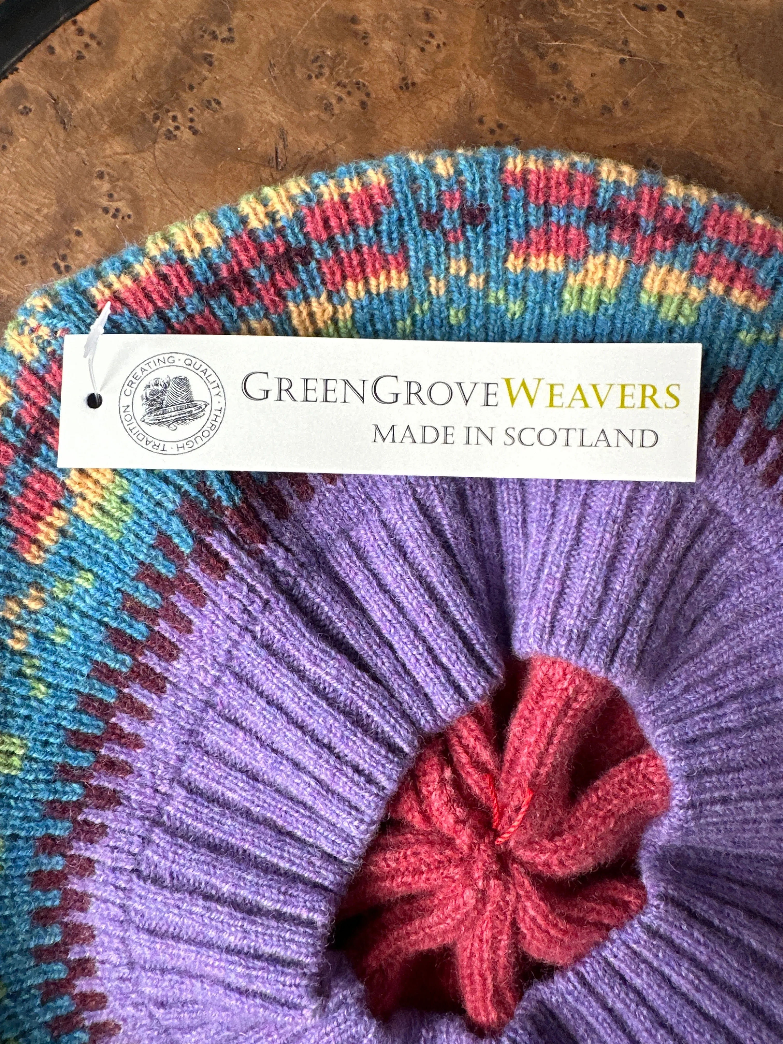 Scottish Green Grove Weavers Islay Beret In Tapestry