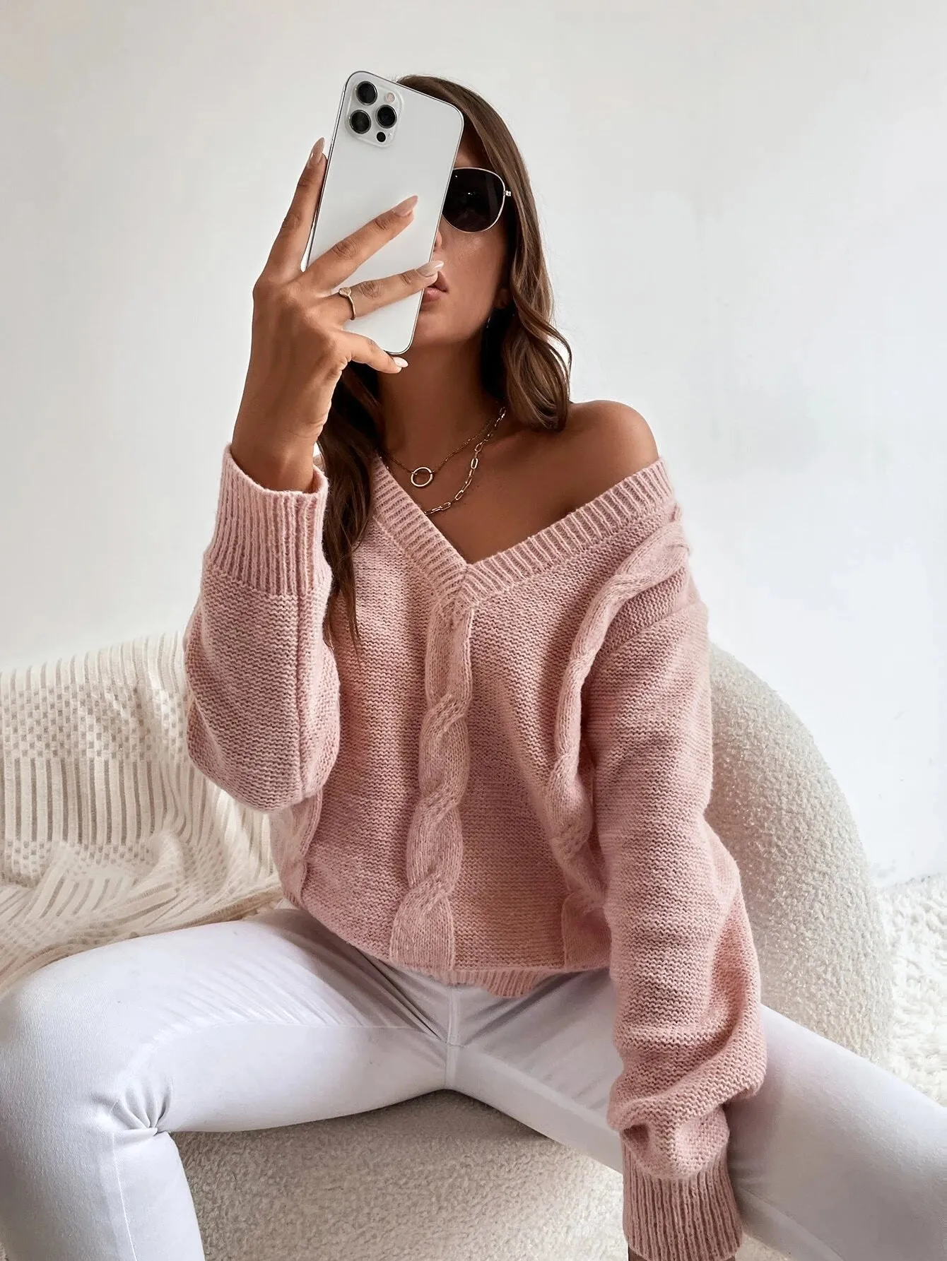 SHEIN LUNE Solid Cable Knit Sweater