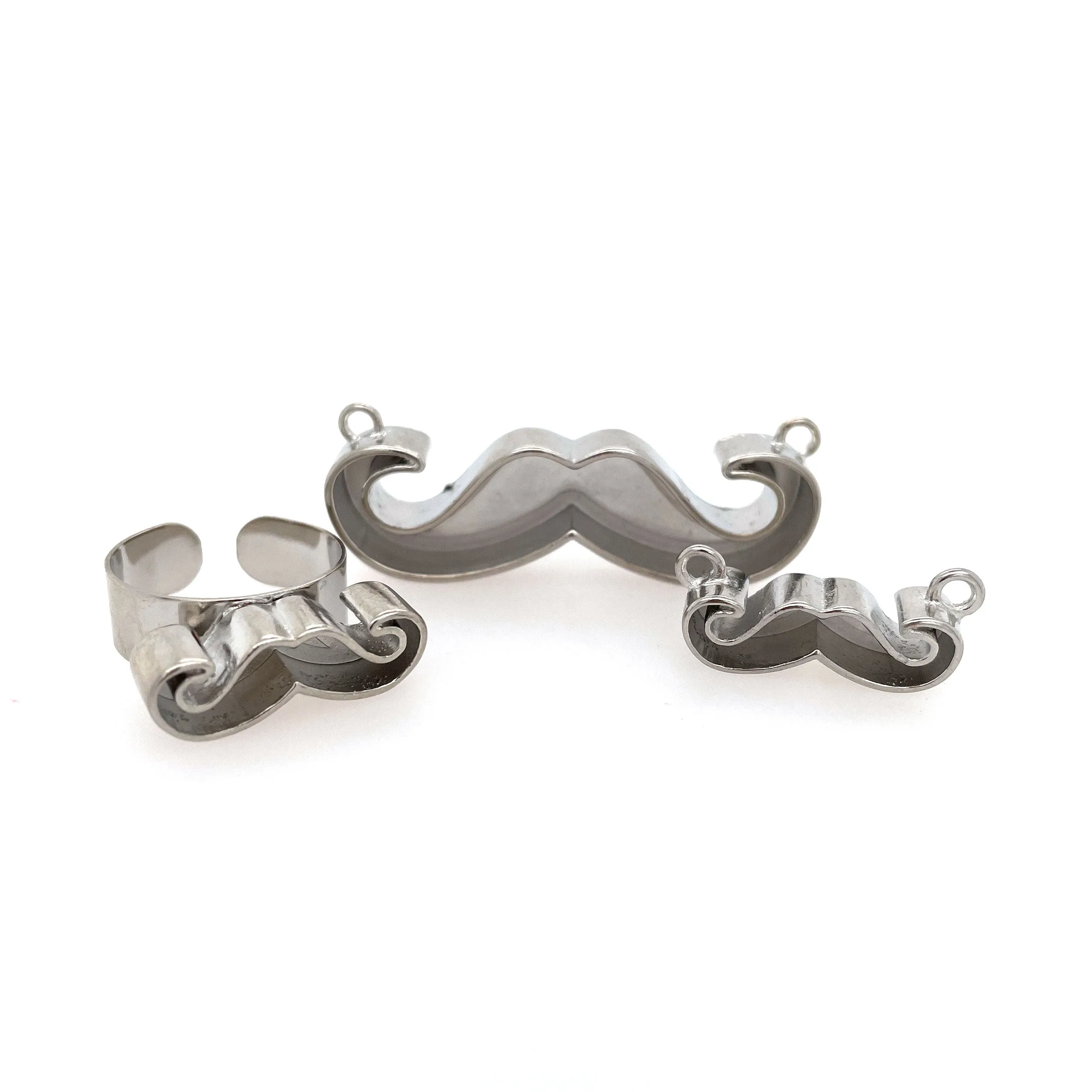 Silver Mustache Deep Closed Bezel Pendent