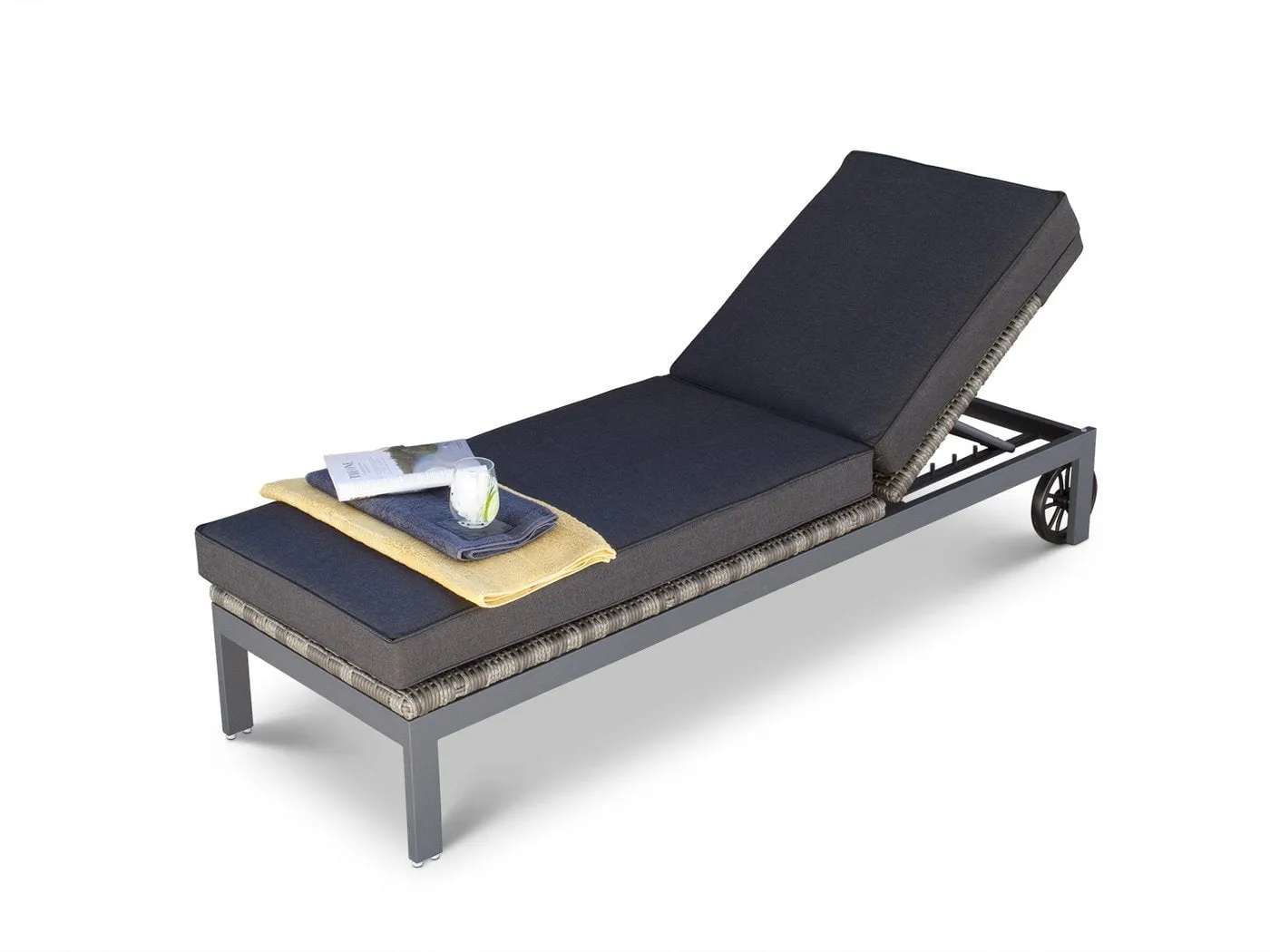 Winter Cover for Verona Sunlounger