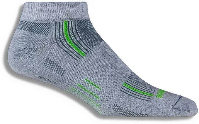 WrightSock Men's Stride Lo Single Pack, Lite Grey/Green Stripe, Small