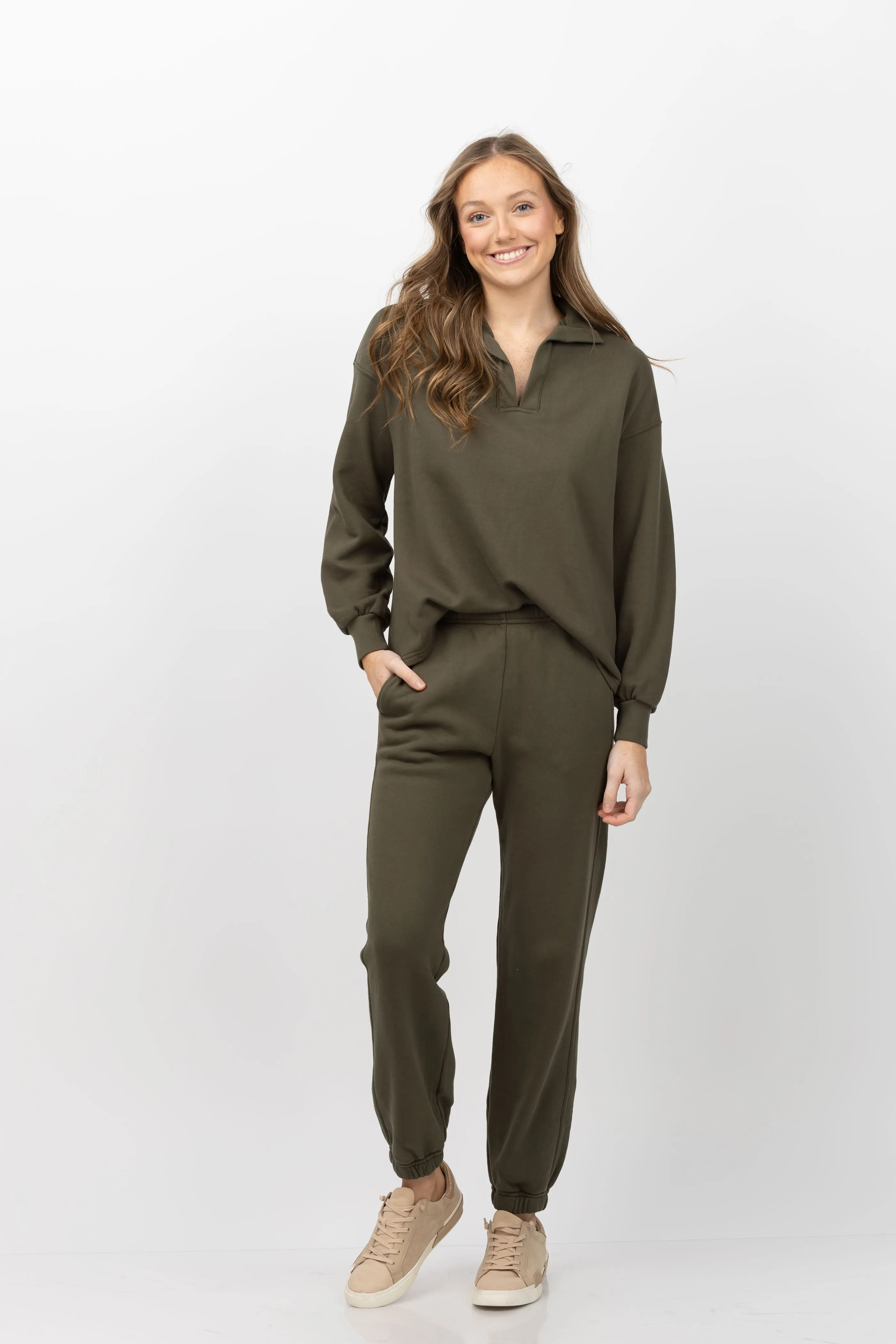 Xirena Davis Sweatpants in Clover Green